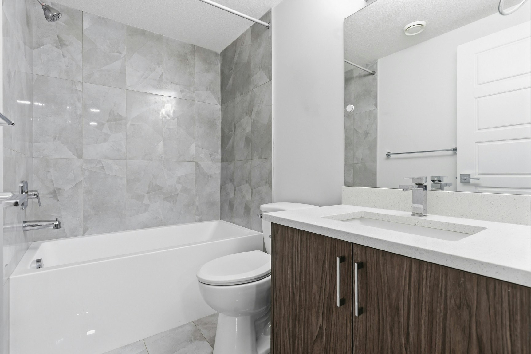8805 Carson Way Southwest, Edmonton, AB, T6W 1A7 - 3