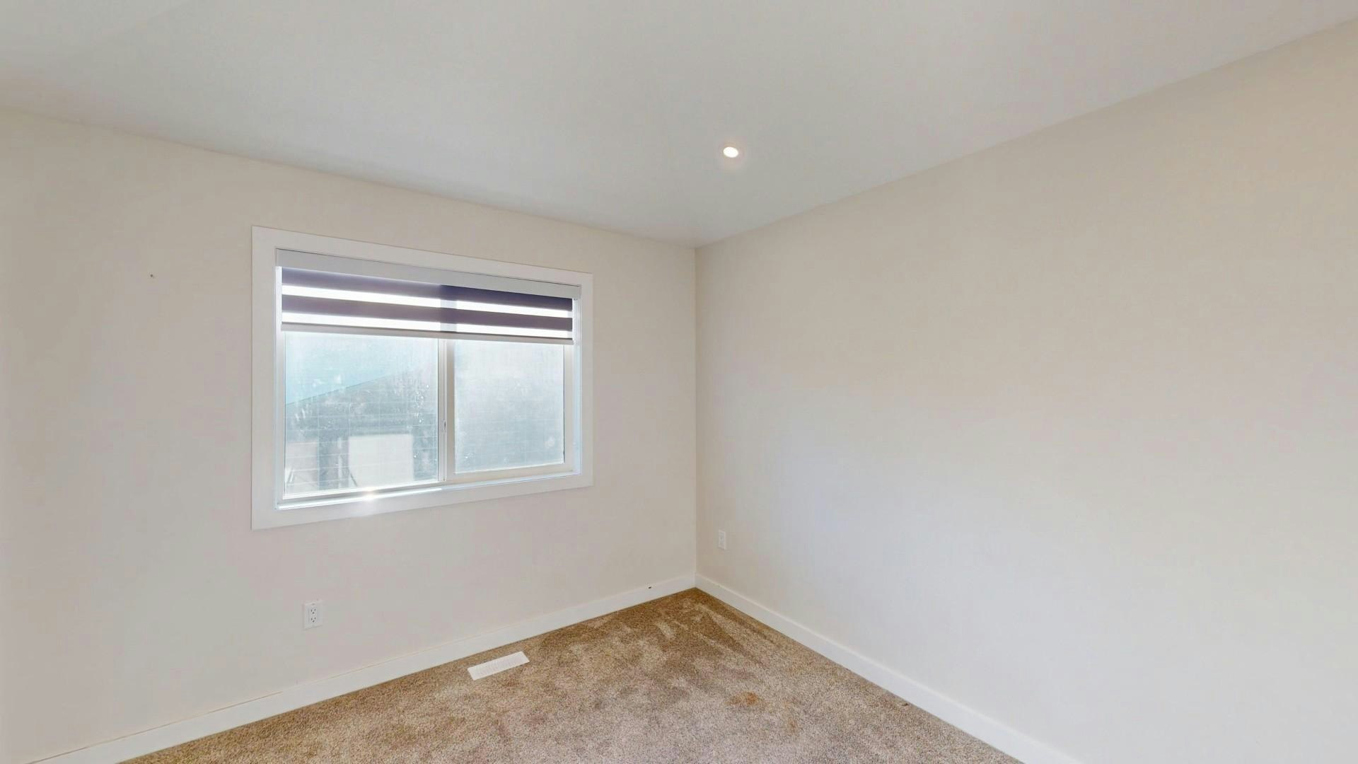 15828 100a Avenue NW, Edmonton, AB, T5P 0L8 - 10