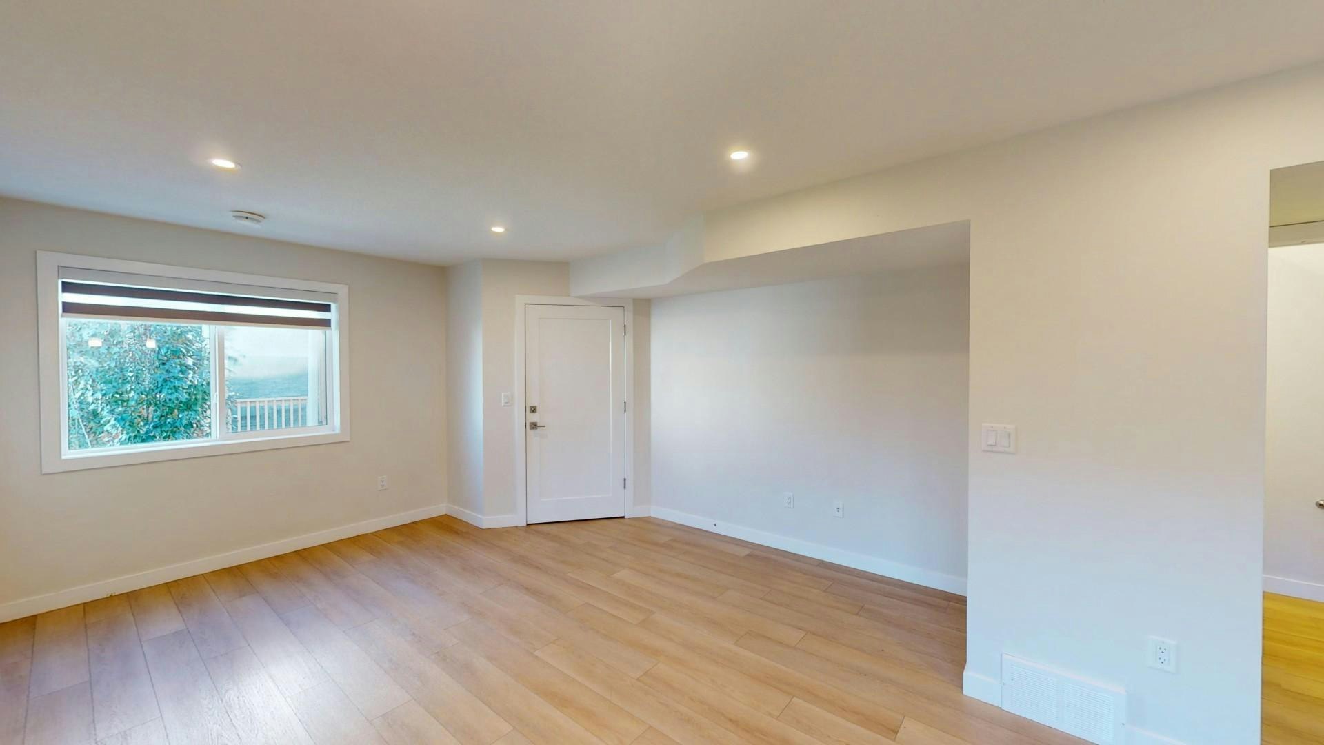 15828 100a Avenue NW, Edmonton, AB, T5P 0L8 - 13