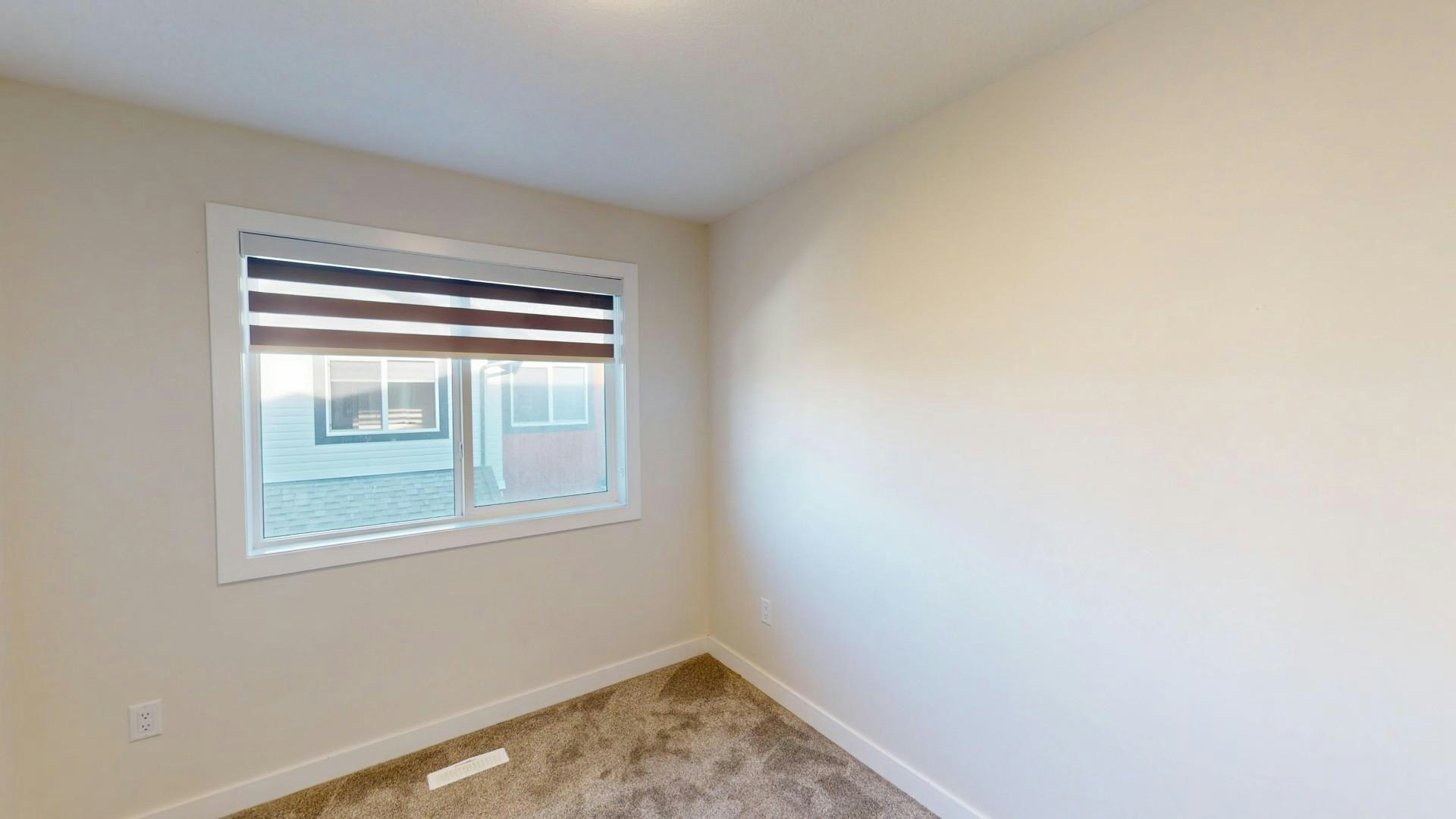 15828 100a Avenue NW, Edmonton, AB, T5P 0L8 - 4