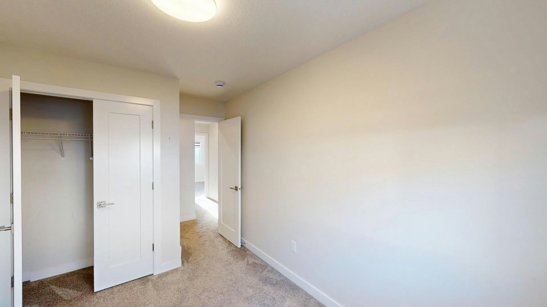 15828 100a Avenue NW, Edmonton, AB, T5P 0L8 - 5