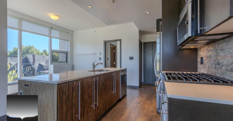 1088 West 14th Avenue, Vancouver, BC, V6H 0A6 - 17