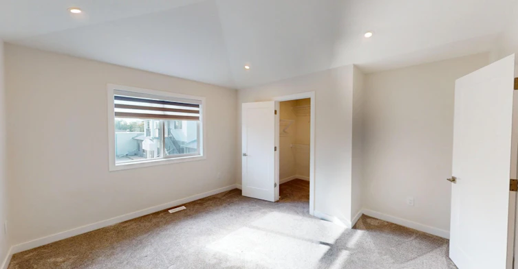 15824 100a Avenue NW, Edmonton, AB, T5P 0L8 - 6