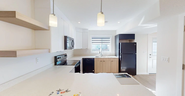 15824 100a Avenue NW, Edmonton, AB, T5P 0L8