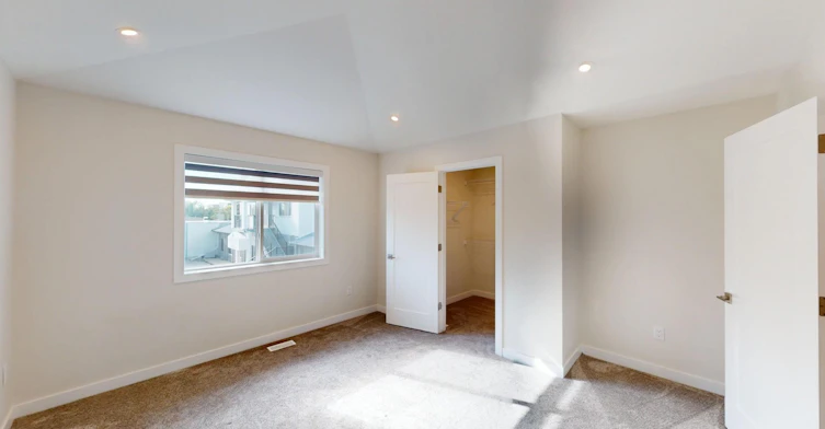 15824 100a Avenue NW, Edmonton, AB, T5P 0L8 - 7
