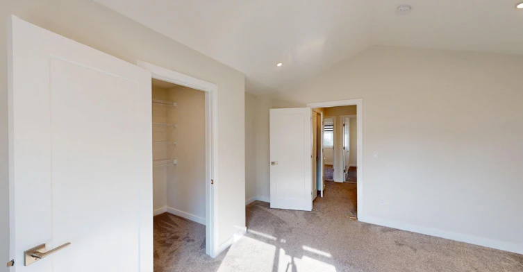15824 100a Avenue NW, Edmonton, AB, T5P 0L8 - 5