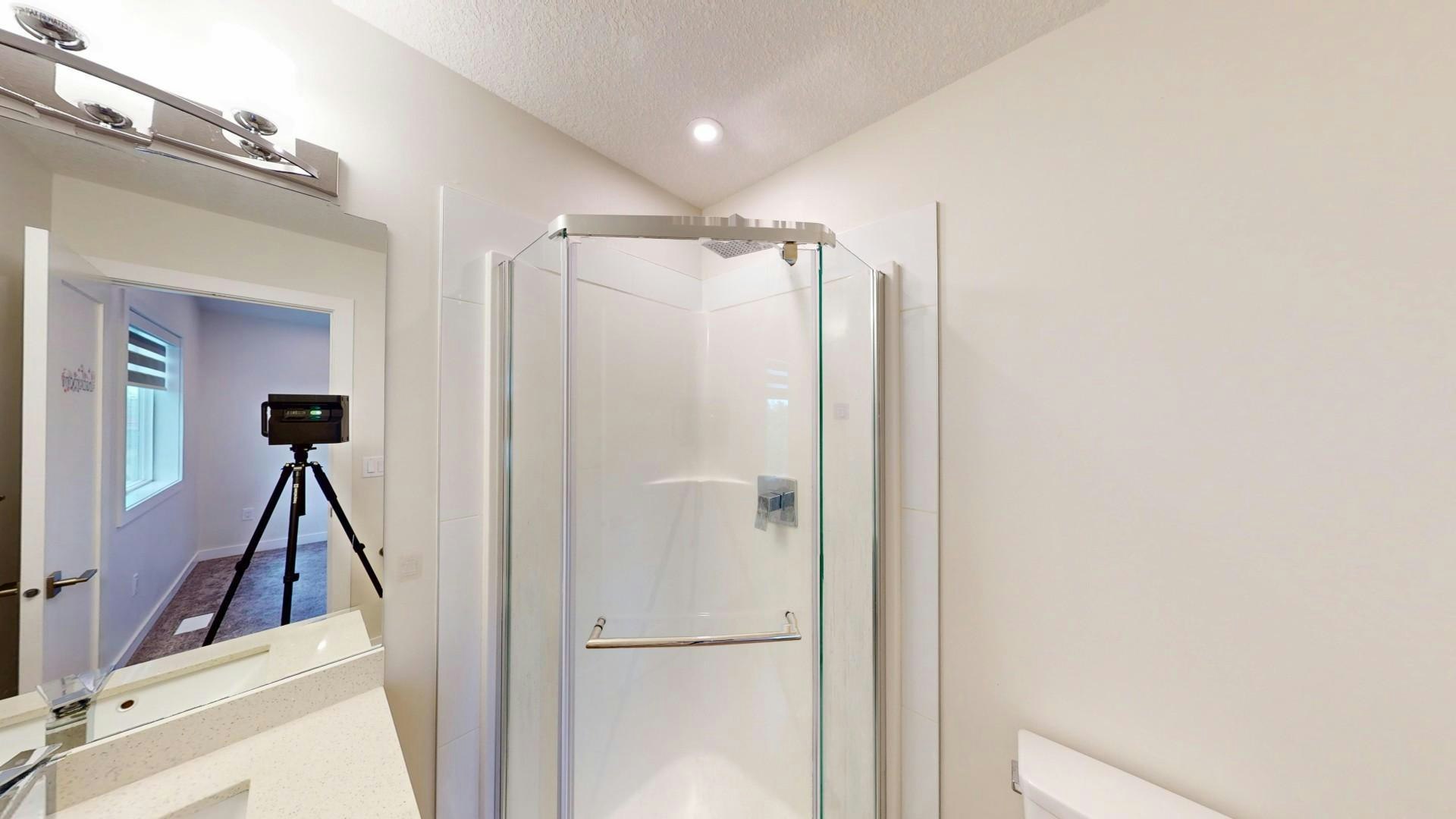 15818 100a Avenue NW, Edmonton, AB, T5P 0L8 - 13