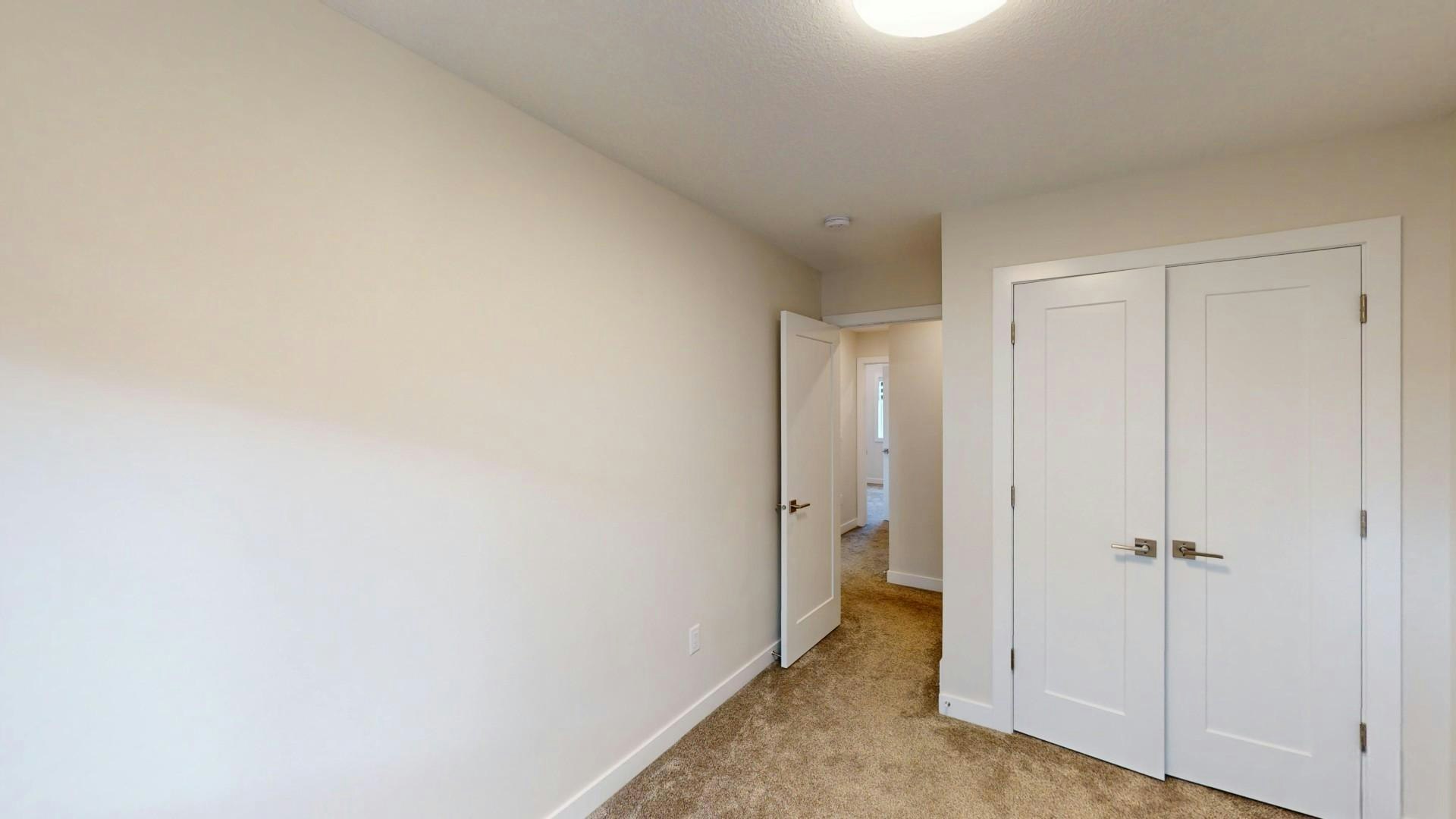 15818 100a Avenue NW, Edmonton, AB, T5P 0L8 - 6