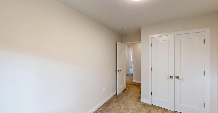 15818 100a Avenue NW, Edmonton, AB, T5P 0L8 - 6