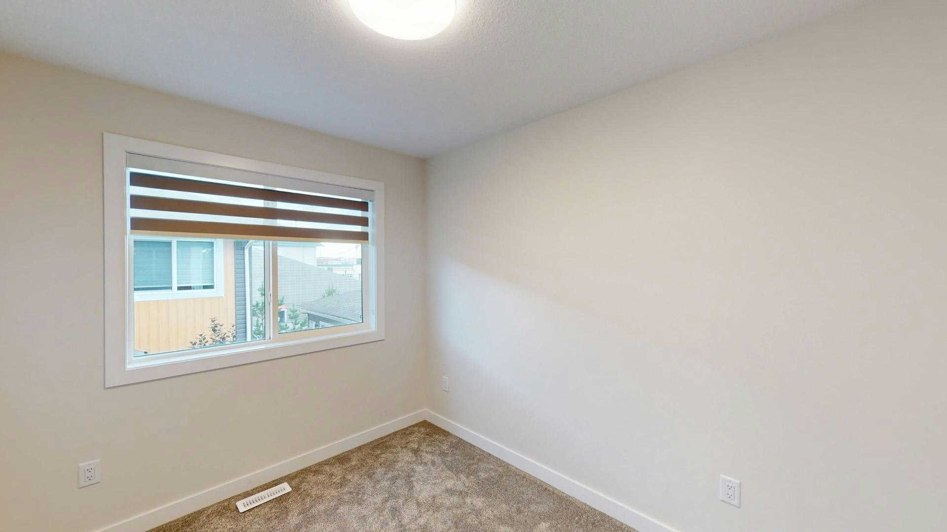 15818 100a Avenue NW, Edmonton, AB, T5P 0L8 - 11
