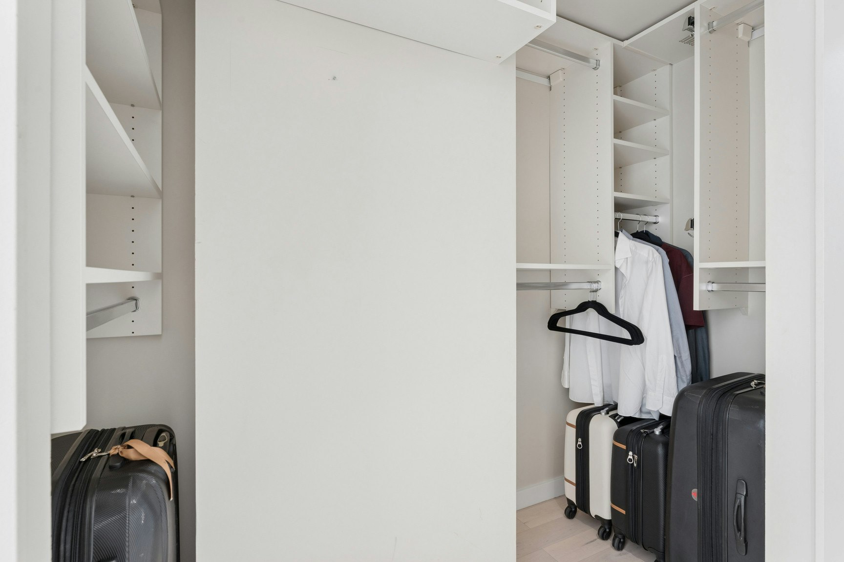 305-8 Smithe Mews, Vancouver, BC, V6B 0A5 - 11