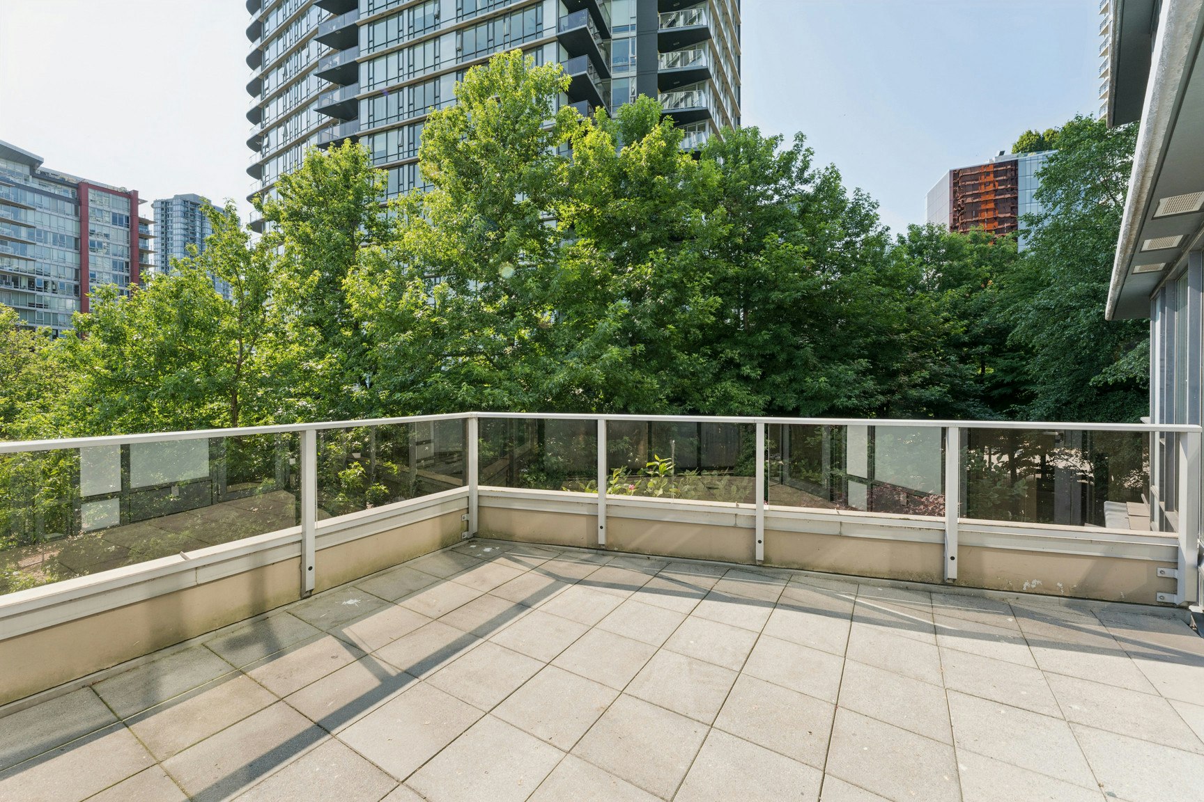305-8 Smithe Mews, Vancouver, BC, V6B 0A5 - 24