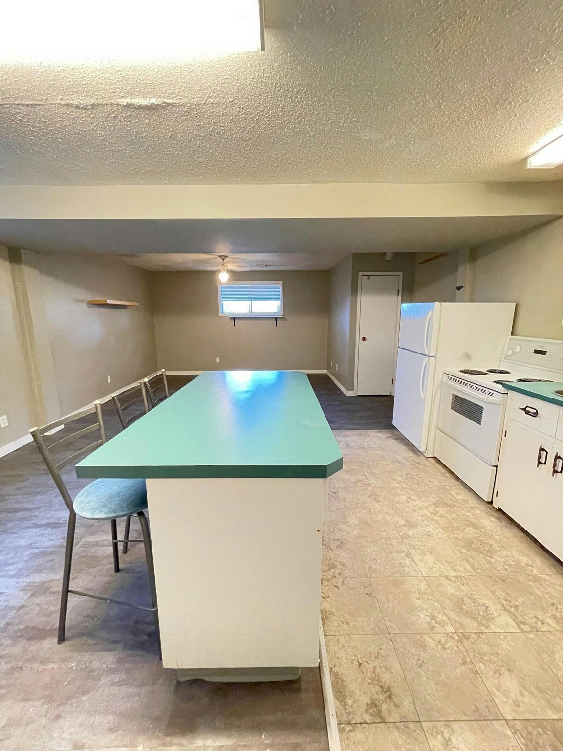 10515 52 Avenue Northwest, Edmonton, AB, T6H 0N9 - 6