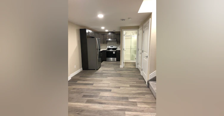 1410 17 Avenue Northwest, Edmonton, AB, T6T 2N6 - 7