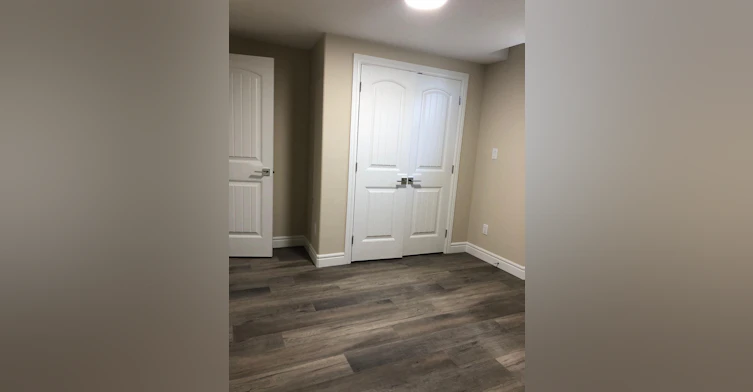 1410 17 Avenue Northwest, Edmonton, AB, T6T 2N6 - 3