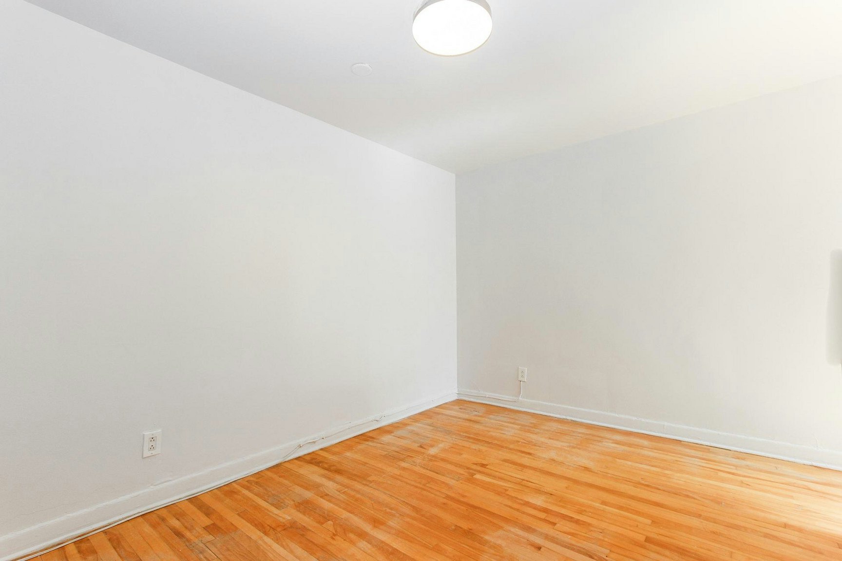 303-80 Des Pins Avenue Ouest, Montréal, QC, H2W 1R1 - 7