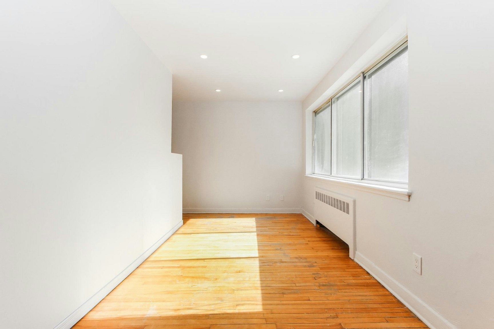 303-80 Des Pins Avenue Ouest, Montréal, QC, H2W 1R1 - 14