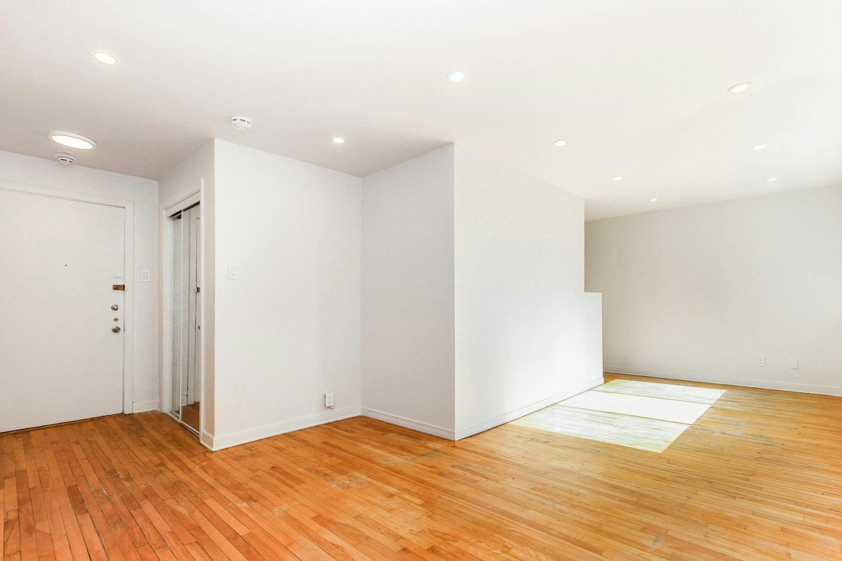 303-80 Des Pins Avenue Ouest, Montréal, QC, H2W 1R1 - 15