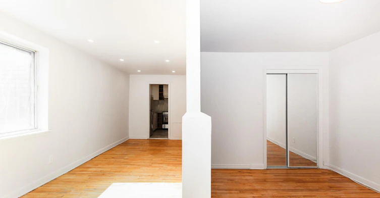 303-80 Des Pins Avenue Ouest, Montréal, QC, H2W 1R1 - 9
