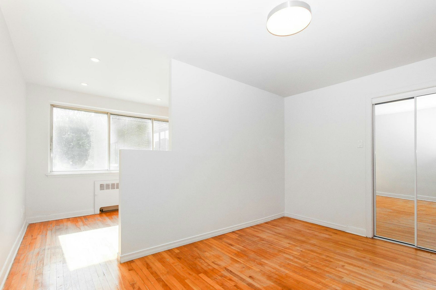 303-80 Des Pins Avenue Ouest, Montréal, QC, H2W 1R1 - 11