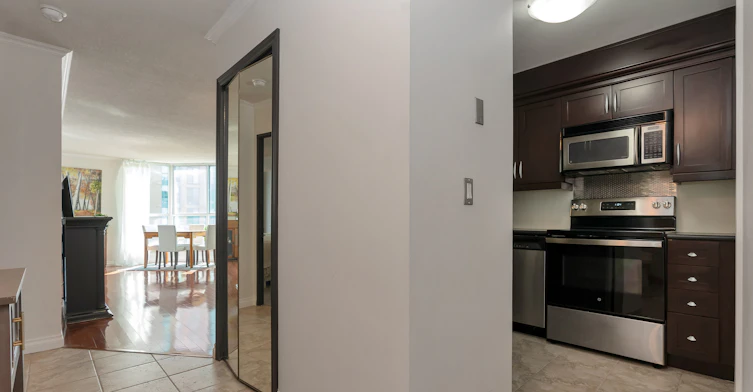 609-140 Dunlop Street East, Barrie, ON, L4M 6H1 - 10