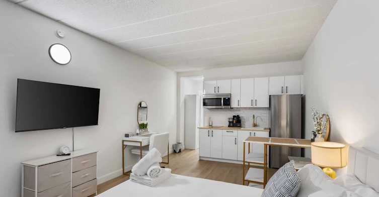19-7701 Lundy's Lane, Niagara Falls, ON, L2H 1H3 - 2
