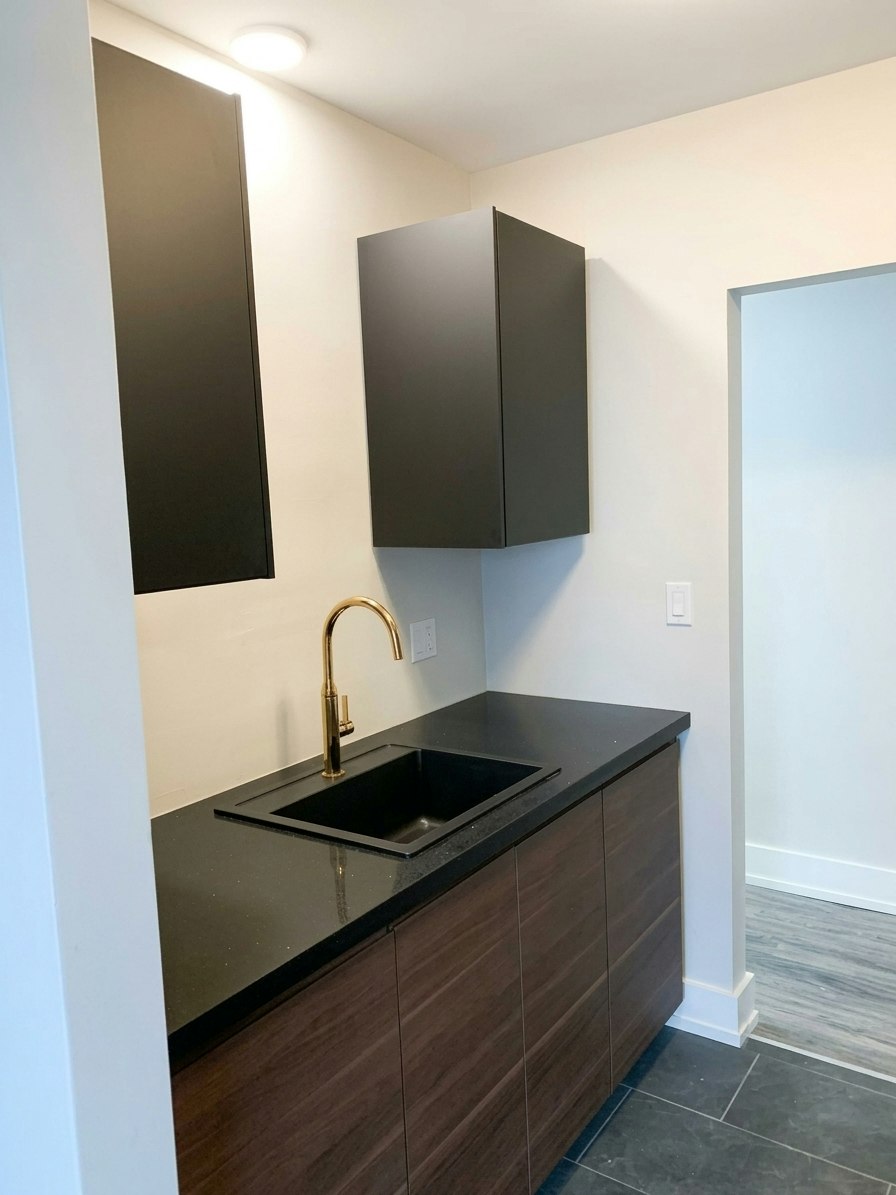 2-1 Barton Street, St. Catharines, ON, L2R 2P9 - 25