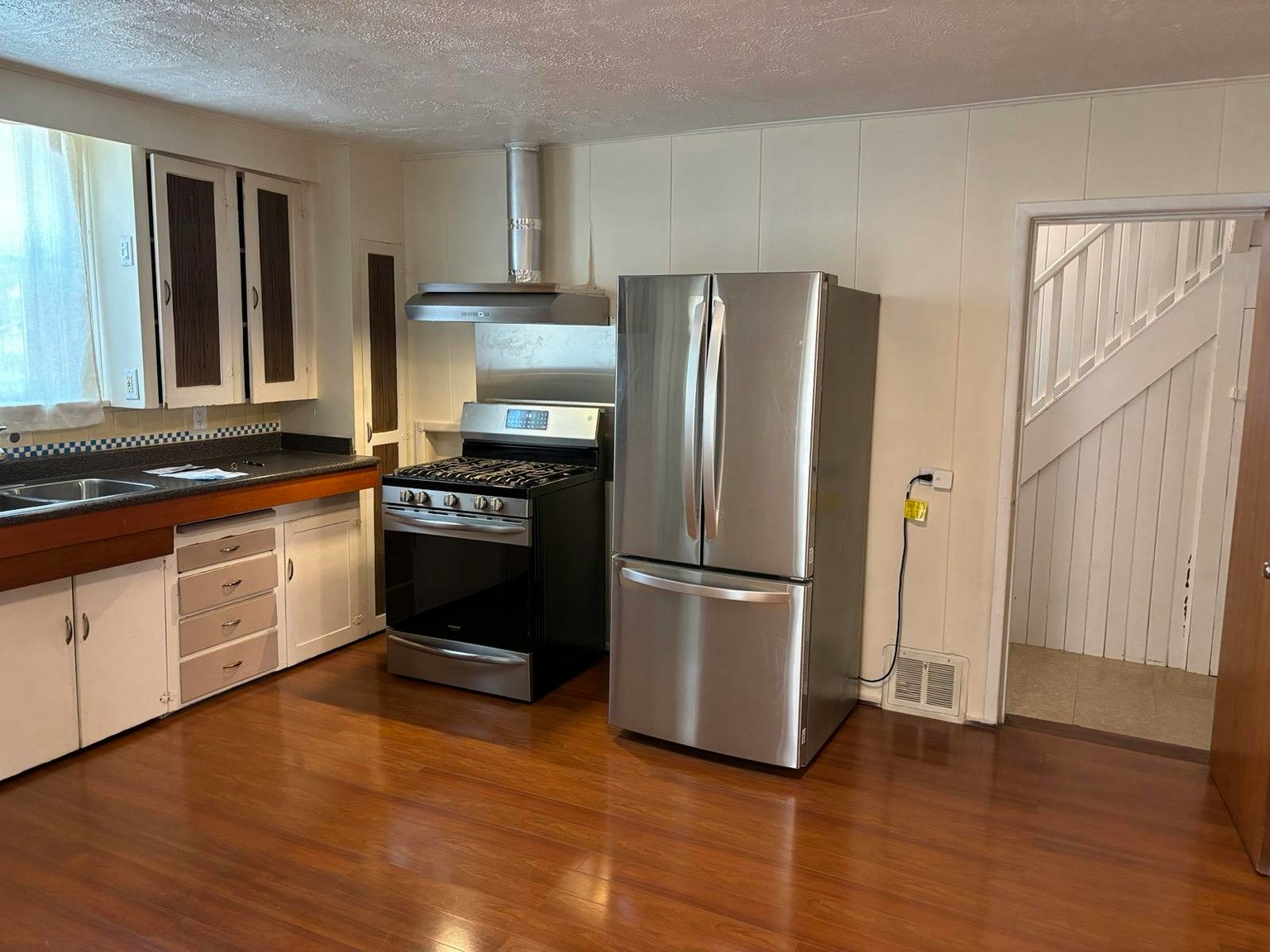 135 West 12th Avenue, Vancouver, BC, V5Y 1T6 - 24