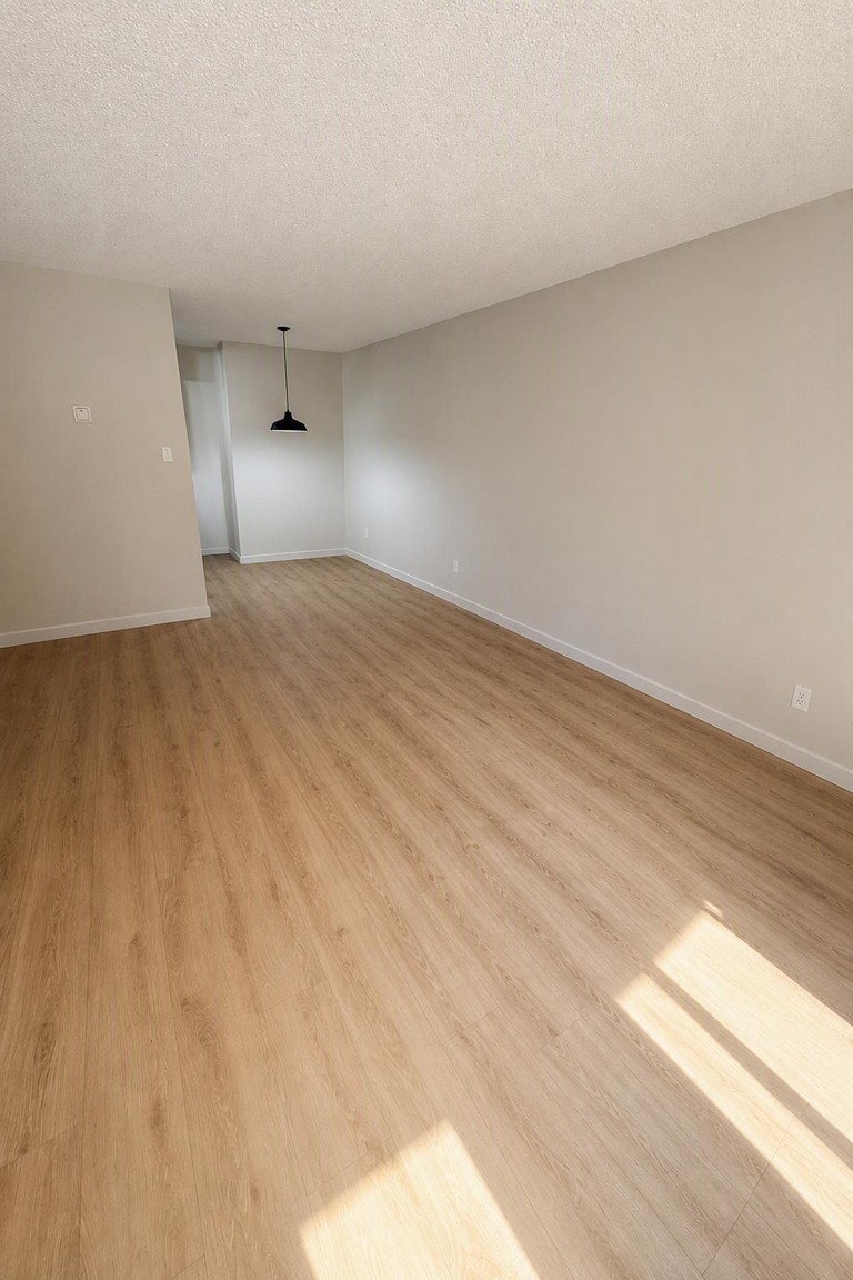2299 East 30th Avenue, Vancouver, BC, V5N 5N1 - 6
