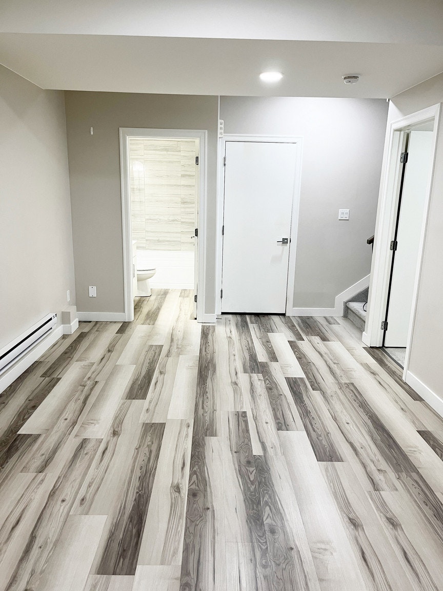 7706 Koruluk Lane Southwest, Edmonton, AB, T6W 4R7 - 2