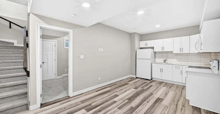 7706 Koruluk Lane Southwest, Edmonton, AB, T6W 4R7 - 11
