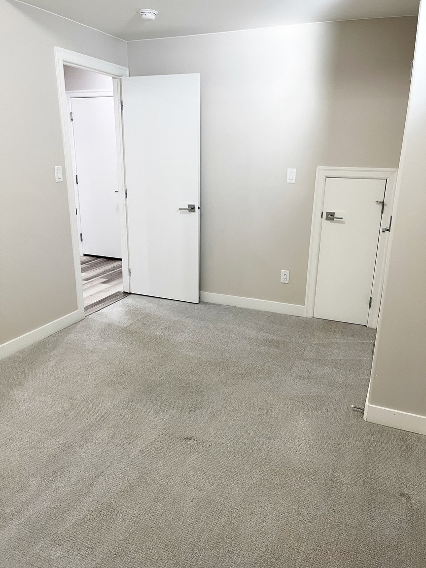 7706 Koruluk Lane Southwest, Edmonton, AB, T6W 4R7 - 7