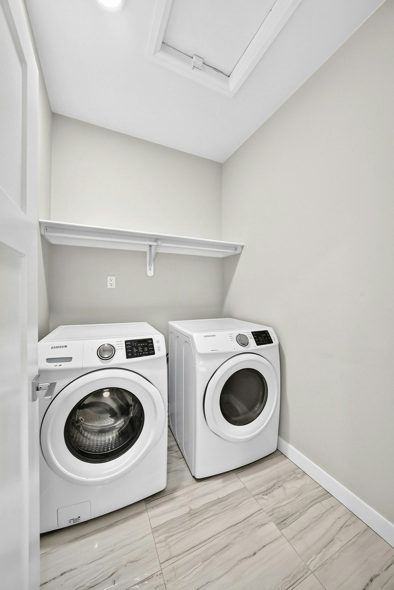 7706 Koruluk Lane Southwest, Edmonton, AB, T6W 4R7 - 10