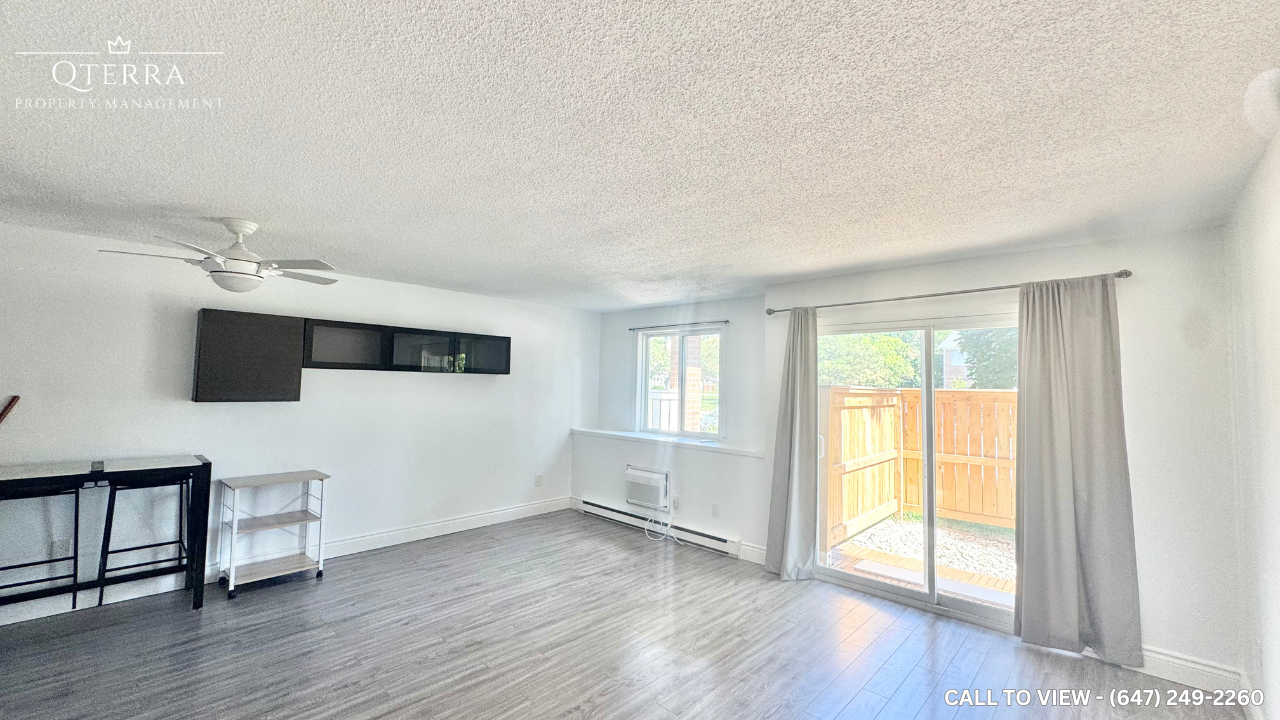 106-276 Eiwo Court, Waterloo, ON, N2K 3M6