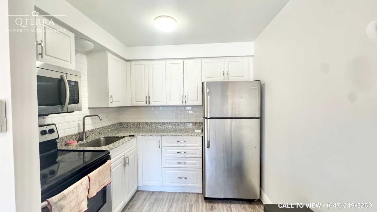 106-276 Eiwo Court, Waterloo, ON, N2K 3M6 - 2