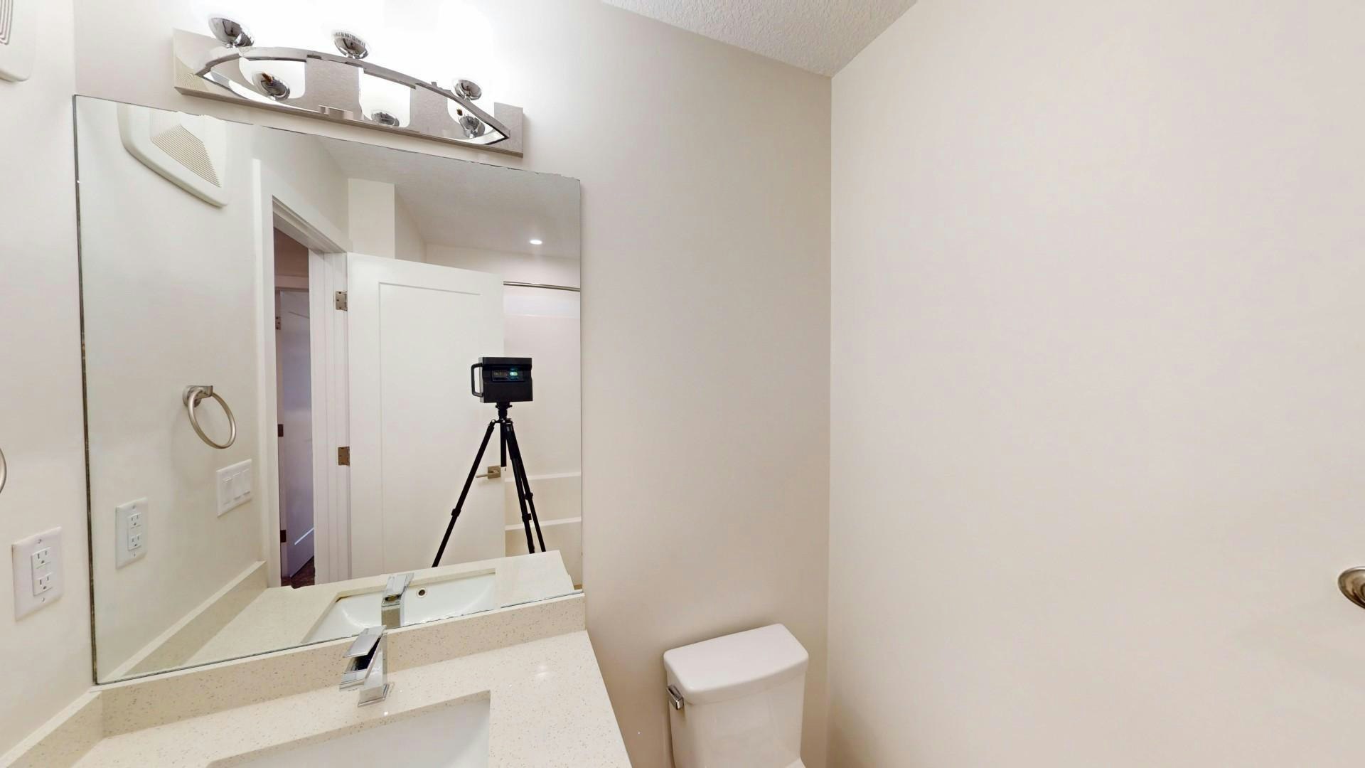 15814 100a Avenue NW, Edmonton, AB, T5P 0L8 - 8