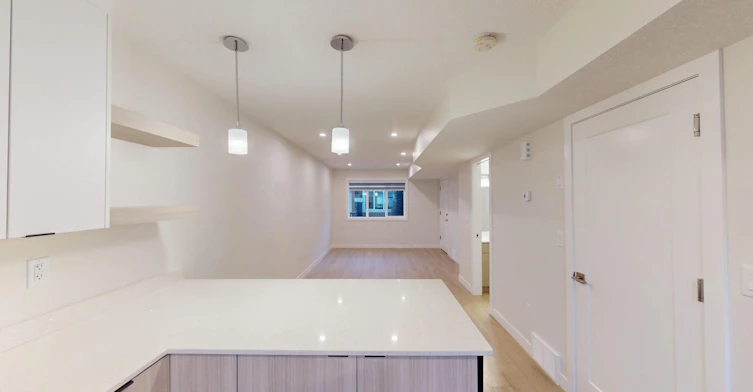 15814 100a Avenue NW, Edmonton, AB, T5P 0L8 - 2