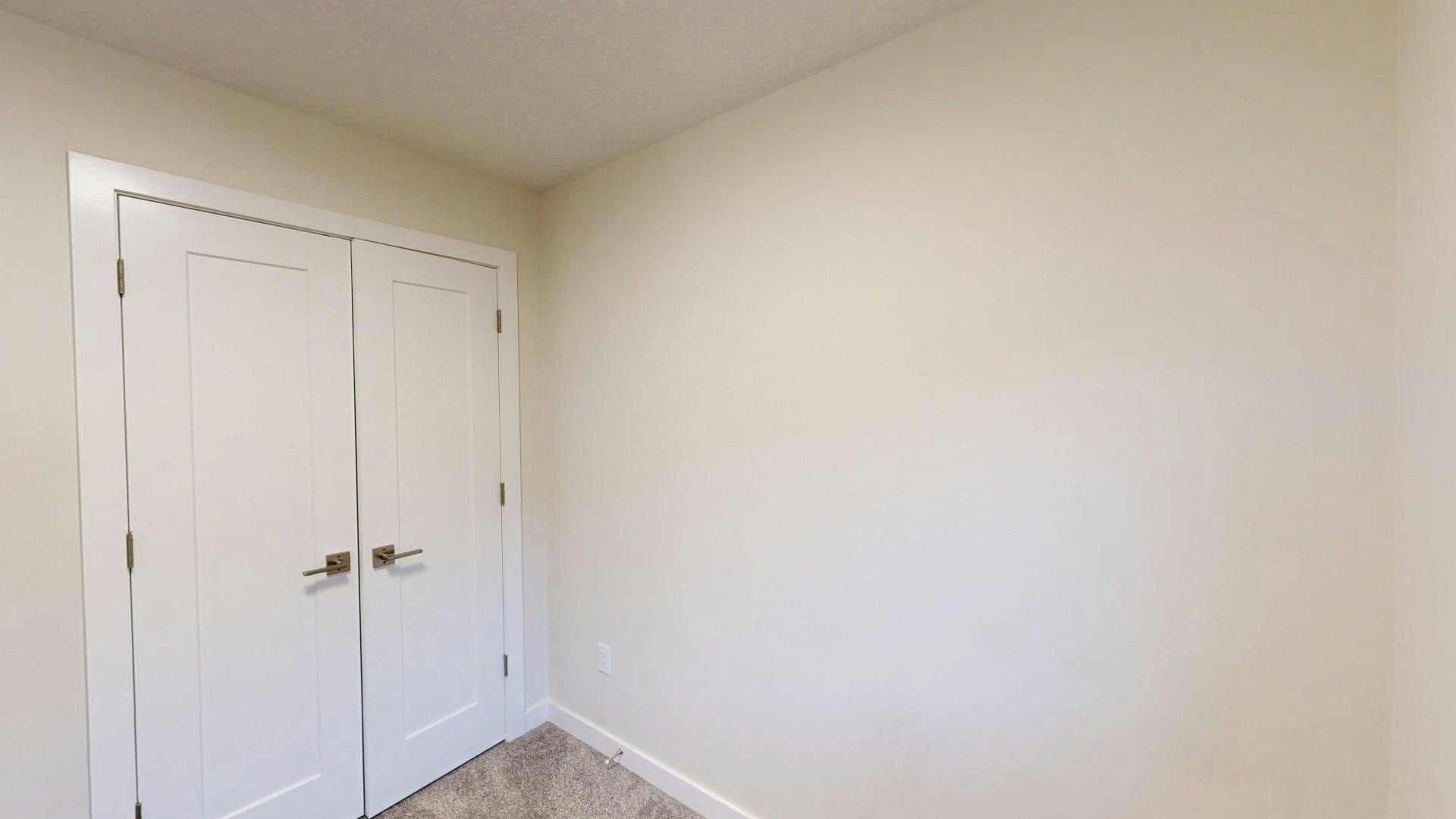15814 100a Avenue NW, Edmonton, AB, T5P 0L8 - 7