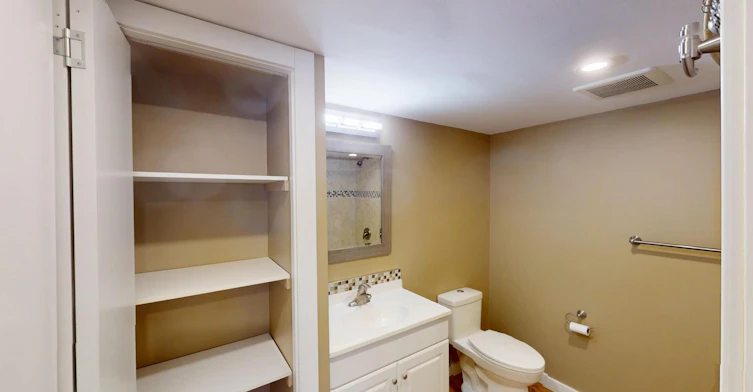 41B Huntford Road NE, Calgary, AB, T2K 3Y8 - 9