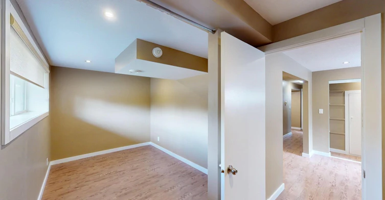 41B Huntford Road NE, Calgary, AB, T2K 3Y8 - 7