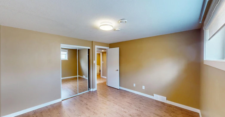 41B Huntford Road NE, Calgary, AB, T2K 3Y8 - 11