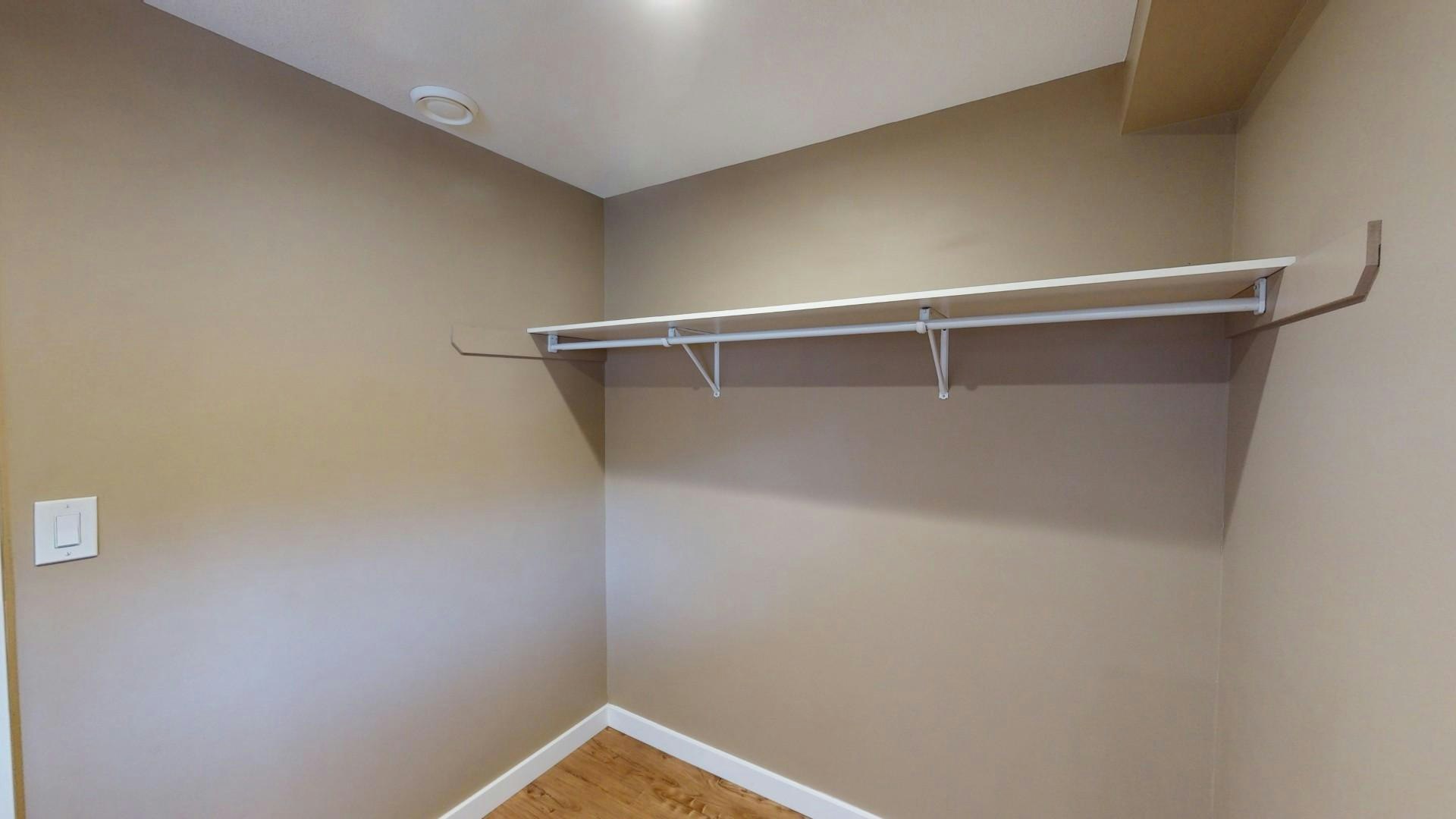 41B Huntford Road NE, Calgary, AB, T2K 3Y8 - 6