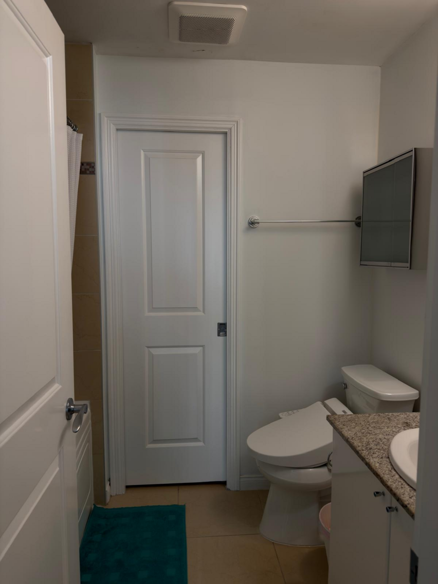 1211 Melville Street, Vancouver, BC, V6E 0A7 - 9
