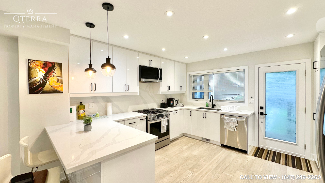 1-437 Main Street, Toronto, ON, M4C 4Y1 - 2
