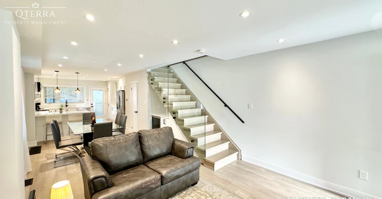 1-437 Main Street, Toronto, ON, M4C 4Y1 - 3