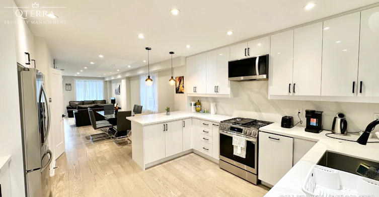 1-437 Main Street, Toronto, ON, M4C 4Y1 - 4