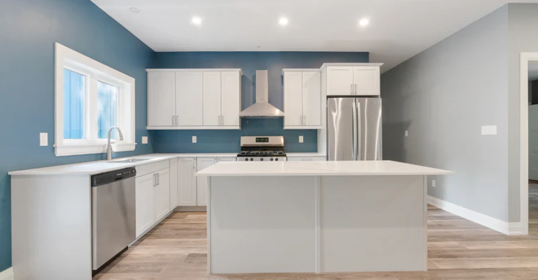 6 Oneida Crescent, Tiny, ON, L9M 0B2 - 4