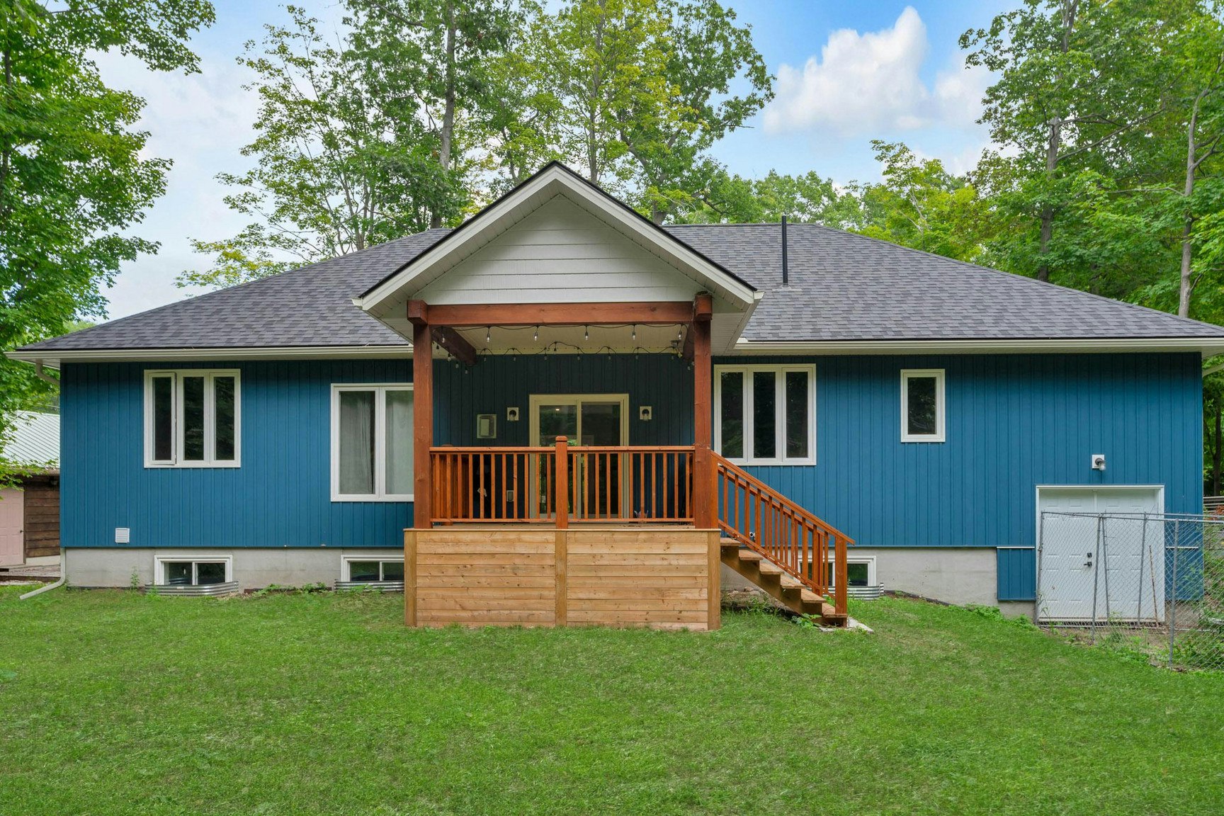 6 Oneida Crescent, Tiny, ON, L9M 0B2 - 28