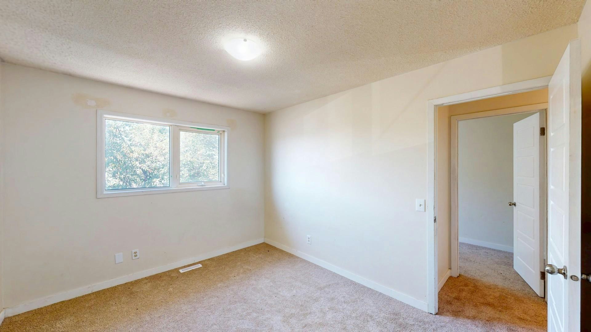 37 Martingrove Way Ne, Calgary, AB, T3J 2T2 - 14
