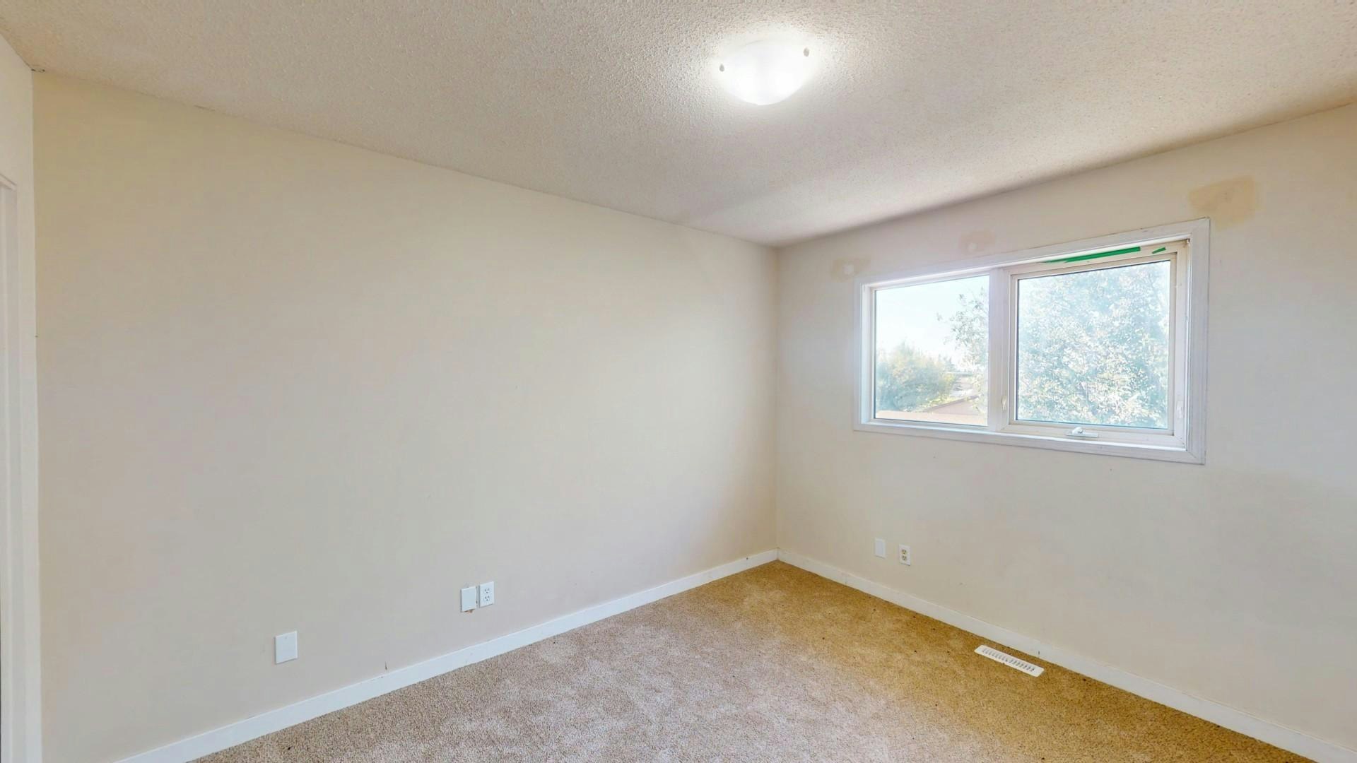 37 Martingrove Way Ne, Calgary, AB, T3J 2T2 - 15